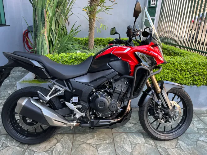 CB500X 2024 15,000km único dono 