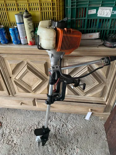 Vendo motor 3,5 HP usado somente duas vezes 