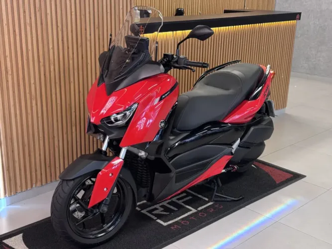 Yamaha XMAX 250 ABS 2024