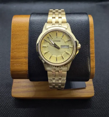 Relógio Citizen Classic Feminino Dourado