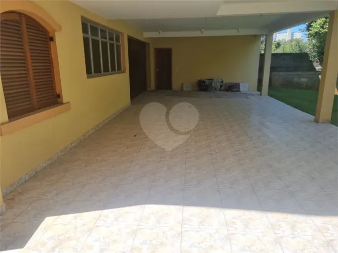 Casa térrea com 3 quartos para locação em Vila albertina - SP