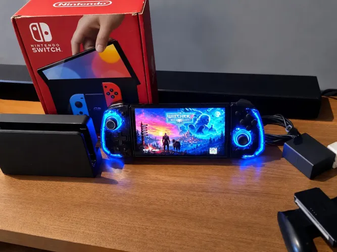 Vendo Nintendo switch OLED 256gb desbloqueado..