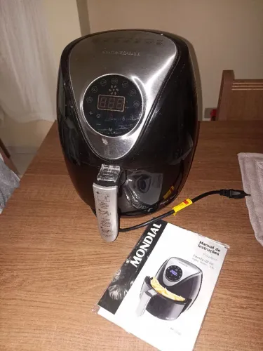 Air Fryer Mondial 3,5 L - 6 meses de uso
