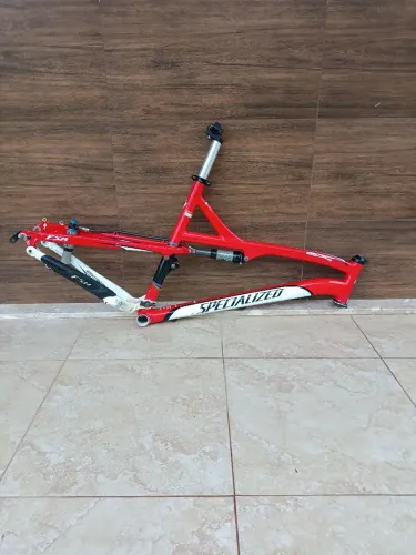 Quadro Specialized Epic + Shock Fox Brain