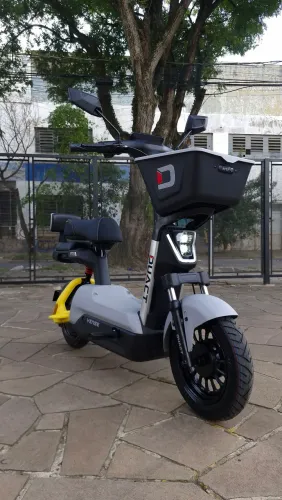 Duact VENSE 1000W Autopropelido Elétrica