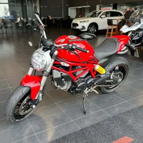 DUCATI MONSTER 797 - BAIXA KM