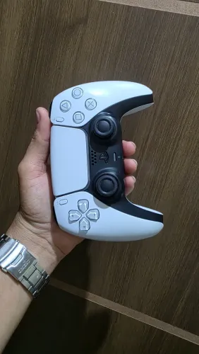 Vende controle PS5 semi-novo 15 dias de uso