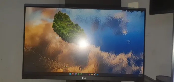 Monitor LG 24 polegadas 75hz em perfeito estado
