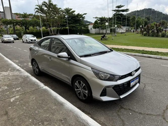 Hyundai HB20S Comfort Plus 1.0 TB Flex 12V AUT 2024