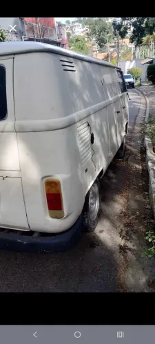 Vendo inteira ou peças da Kombi ano 86