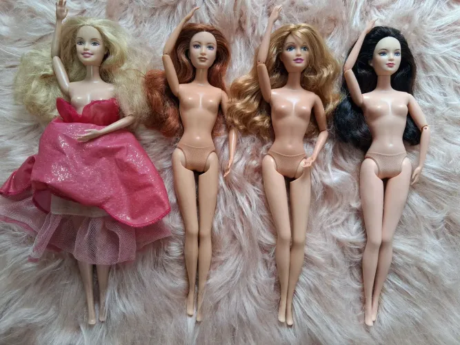 Barbies as 12 Princesas Bailarinas.
