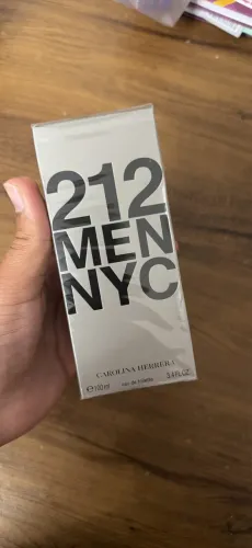 Perfume 212 MEN NYC Carolina Herrera