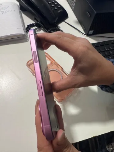 Vendo iPhone 16 Rosa (256 GB)