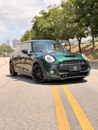 Mini Cooper S 2.0 Turbo 16V 3P Aut. 2015