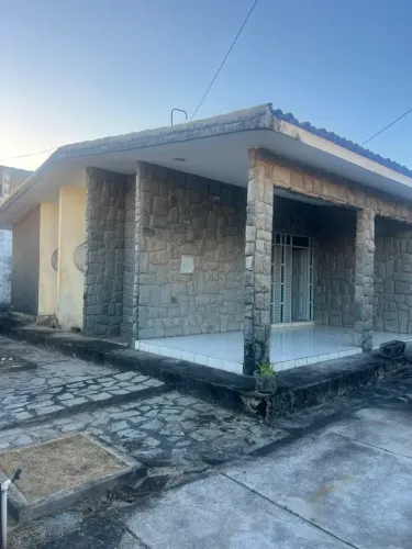 Imóvel para aluguel com 200 metros quadrados com 4 quartos em Estados - João Pessoa - PB