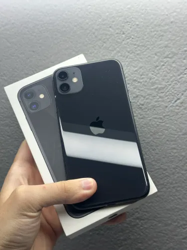 iPhone 11 128GB! Em ótimo estado, entrego