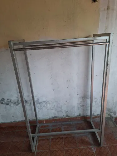 EXPOSITOR USADO (ARARA)