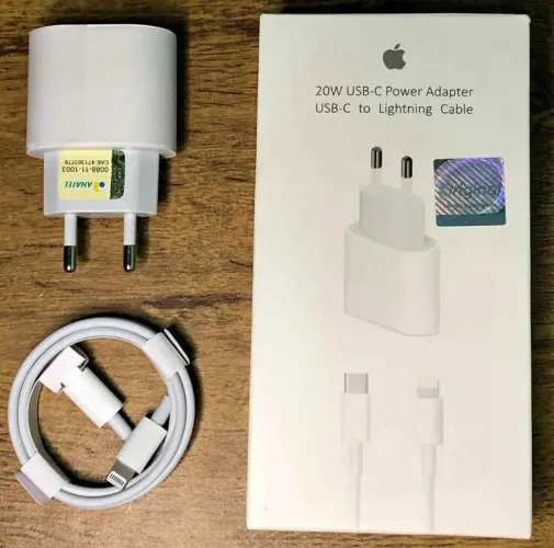 Carregador de iPhone 20w turbo original cabo lightning fonte turbo