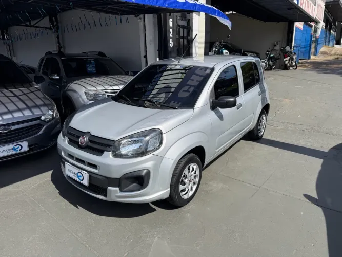 Fiat Uno Attractive 1.0 EVO Fire Flex 8V 5P 2021