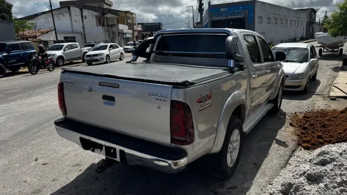 Toyota Hilux CD SRV D4-d 4X4 3.0 TDI Diesel AUT 2014
