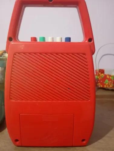 Rádio de brinquedo (Meu primeiro grandiente)