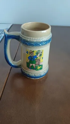 Caneca de choop antiga