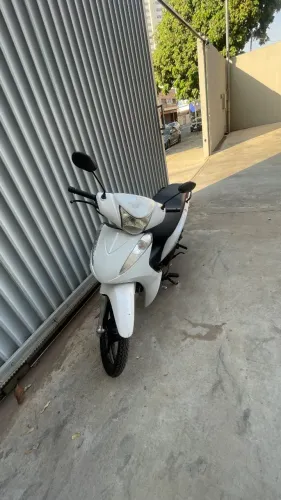 Moto a venda 