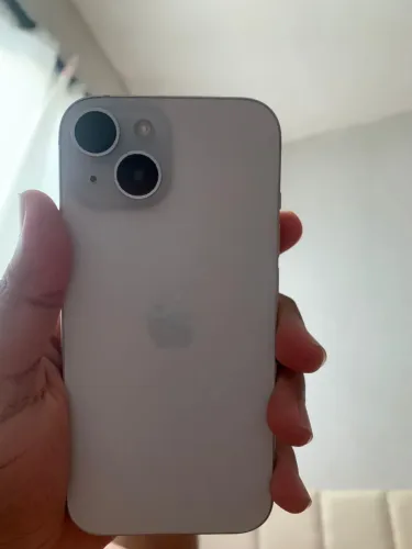 iPhone 15 normal 
