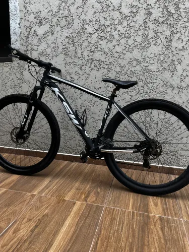 BIKE KSW 29, 2 PNEUS LEVORIN NOVOS!