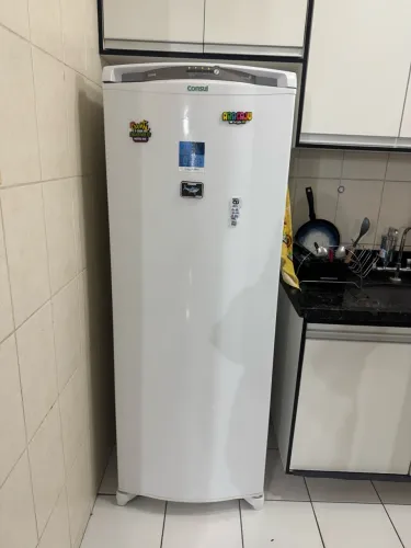 Geladeira Cônsul Branca