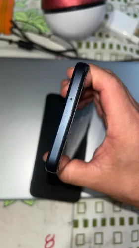 Moto G53