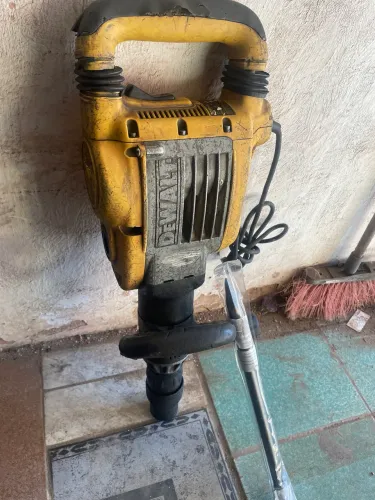 Martelete Dewalt 11k