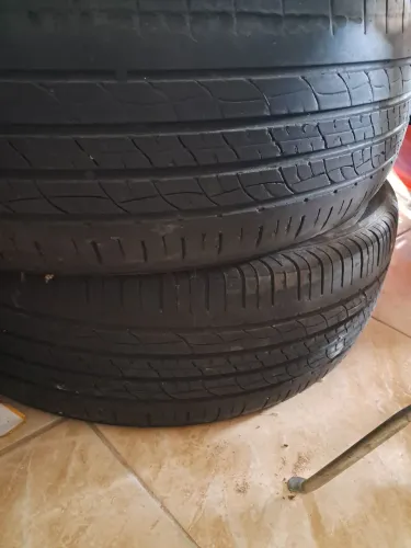 Vendo pneus aro 18