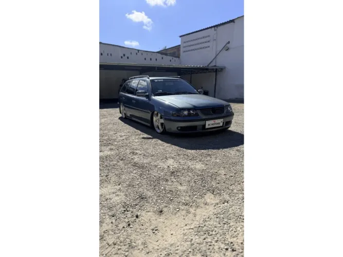 Volkswagen Parati 2.0 MI/ 2.0 MI Track & Field 2000