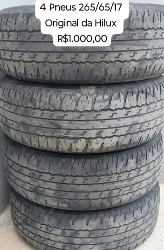 4 Pneus 265/65/17 original Hilux <br>Original da Hilux <br><br>81 9  *