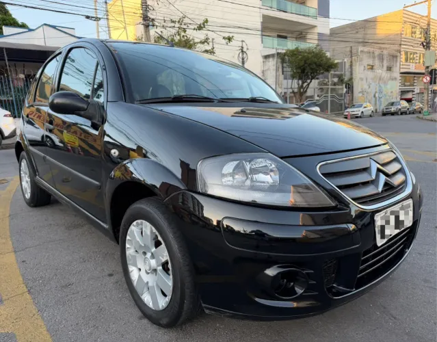 Citroen C3 GLX 1.4/ GLX Sonora 1.4 Flex 8V 5P 2012