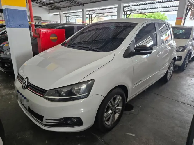 Volkswagen Fox Comfortline 1.6 Flex 8V 5P 2016