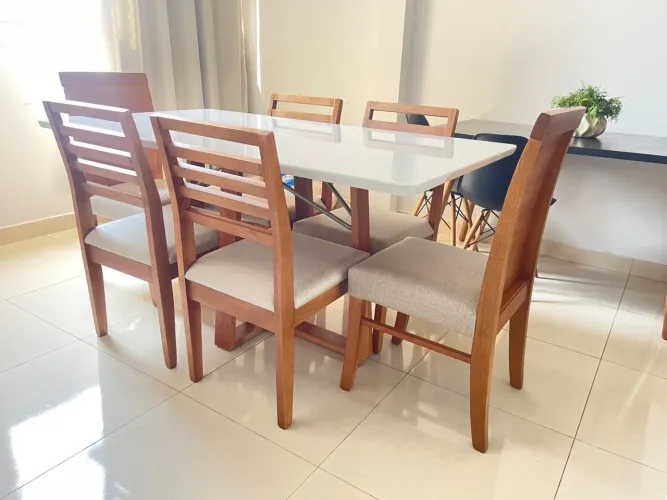 Mesa nova madeira