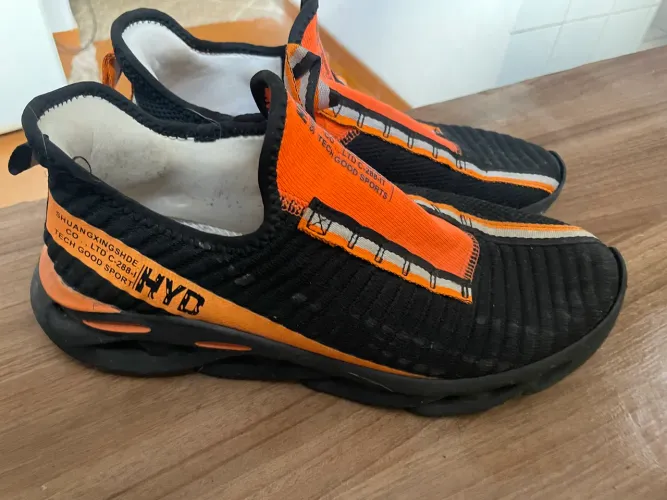 Vendo tênis esportivo - usado