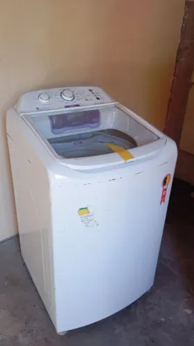 MAQUINA DE LAVA COM DEFEITO