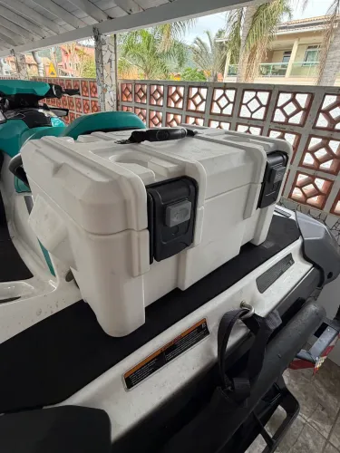 Cooler caixa térmica pra jet ski