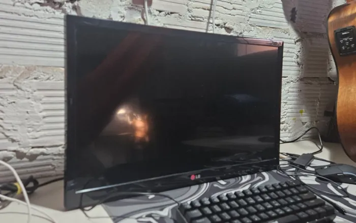 Vendo monitor LG 