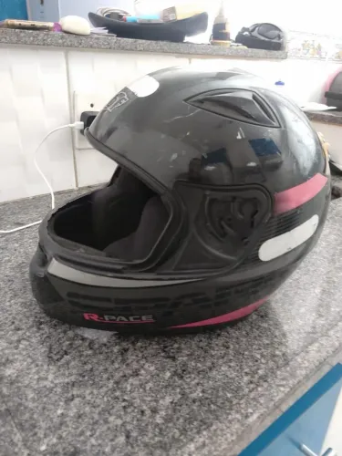 Capacete,