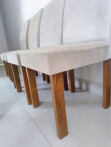 Cadeiras estofadas