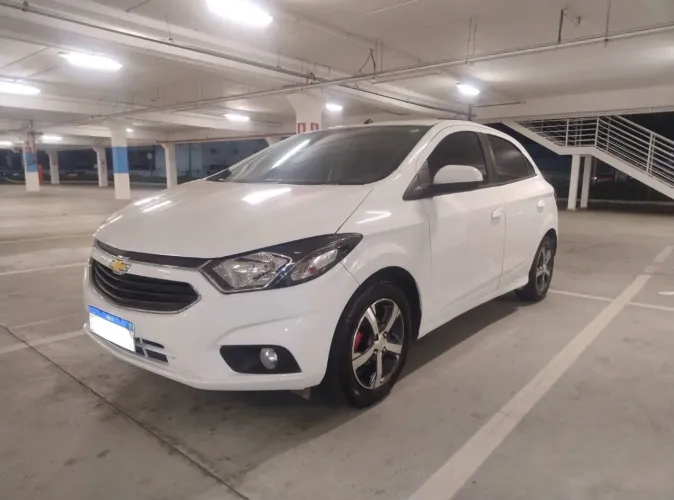 Chevrolet Onix Hatch LTZ 1.4 8V Flex Aut. 4P 2018