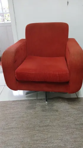 2 poltronas giratórias 