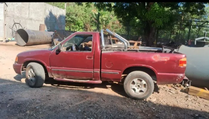 Chevrolet S10 Pick-up Std. 2.2 MPFI / EFI 1997