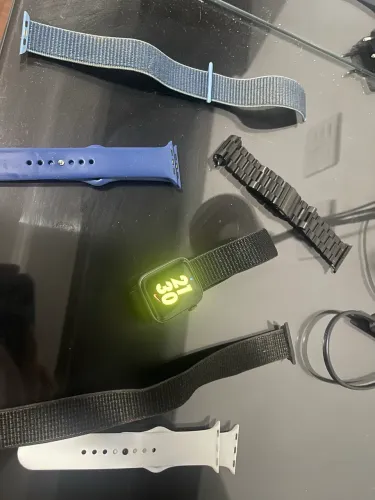 Apple Watch Series 4 GPS - Excelente Estado, Bateria Boa, Completo