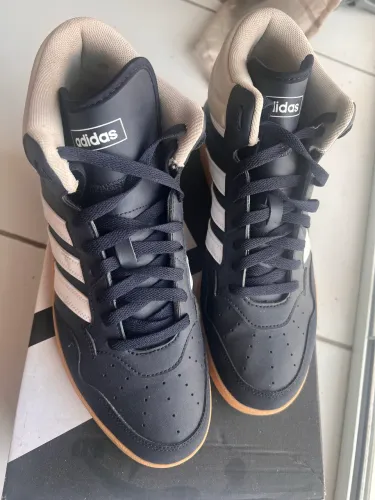 Tênis Adidas Hoops Unissex 