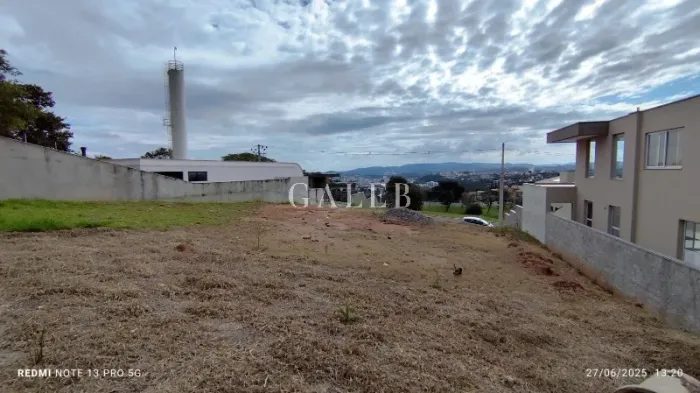 Terreno à venda em condomínio exclusivo de Atibaia-SP no bairro Condomínio Reserva São Nic